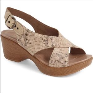 Dansko Jacinda Criss Cross Snakeskin Heeled‎ Sandal Size EU 40 US 9.5 10